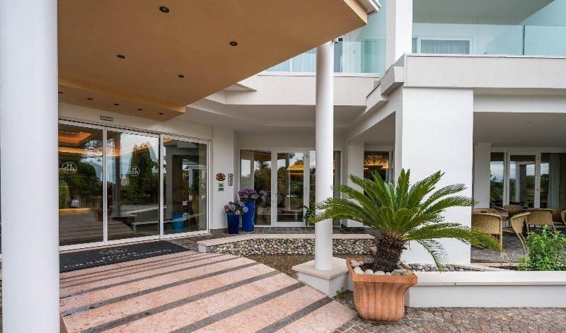 Hotel Giulietta Romeo Лацизе Экстерьер фото