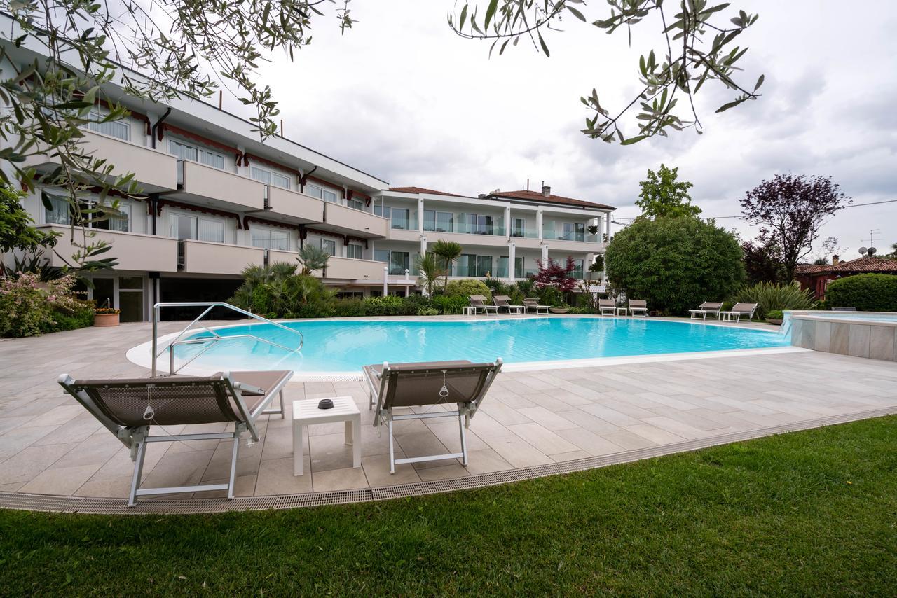 Hotel Giulietta Romeo Лацизе Экстерьер фото